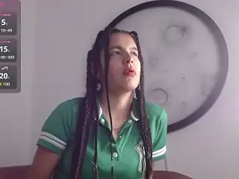 Snapshot of Lucy-23 chatting on December 13, 2025, 11:43 pm Lucy-23 online show from December 13, 2025, 11:43 pm