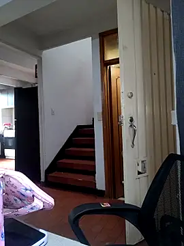 Venus Rivers online show from November 18, 2025, 2:21 pm