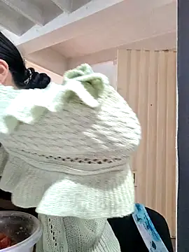 Venus Rivers online show from December 3, 2025, 1:20 pm