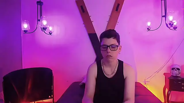 SpencerMontgomery online show from November 14, 2025, 7:45 pm