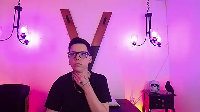 SpencerMontgomery online show from November 24, 2025, 7:57 pm