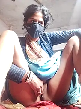 Snapshot of MISS-KAYA chatting on November 23, 2025, 6:30 pm MISS-KAYA online show from November 23, 2025, 6:30 pm