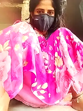 Snapshot of MISS-KAYA chatting on November 24, 2025, 9:09 am MISS-KAYA online show from November 24, 2025, 9:09 am