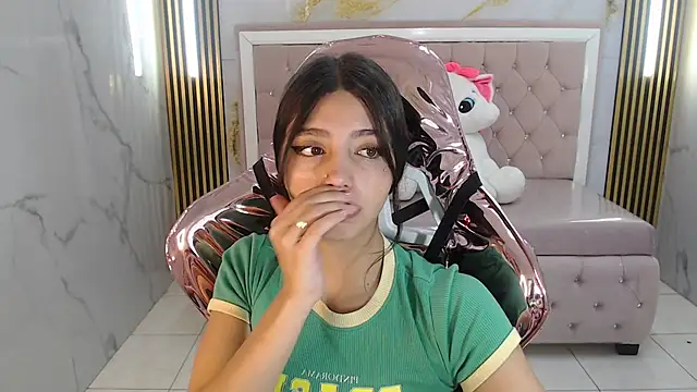 alehp rose s online show from November 22, 2025, 1:10 pm