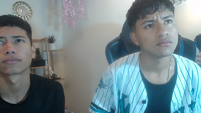 Snapshot of sebas_boys577 chatting on September 30, 2025, 1:27 pm sebas boys577 online show from September 30, 2025, 1:27 pm