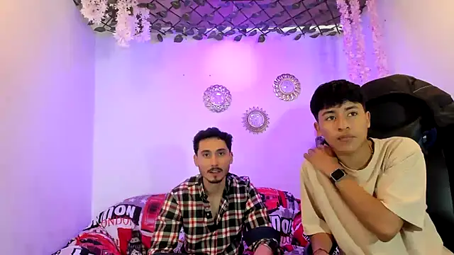 Snapshot of sebas_boys577 chatting on October 6, 2025, 1:41 pm sebas boys577 online show from October 6, 2025, 1:41 pm