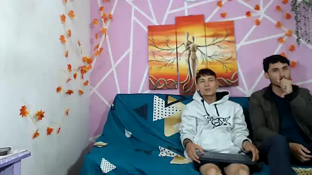 Snapshot of sebas_boys577 chatting on October 11, 2025, 1:31 pm sebas boys577 online show from October 11, 2025, 1:31 pm