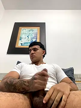 TysonAn online show from October 26, 2025, 4:51 am