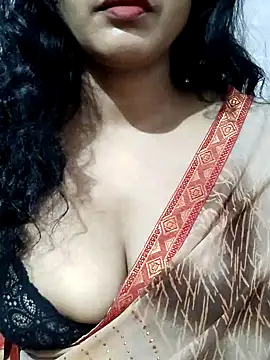 Snapshot of spicysuhana chatting on September 17, 2025, 10:33 pm spicysuhana online show from September 17, 2025, 10:33 pm