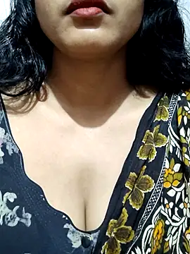 Snapshot of spicysuhana chatting on October 11, 2025, 10:19 pm spicysuhana online show from October 11, 2025, 10:19 pm