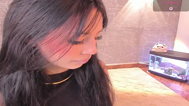 Snapshot of Miss_Charlottet chatting on December 4, 2025, 1:48 am Miss Charlottet online show from December 4, 2025, 1:48 am