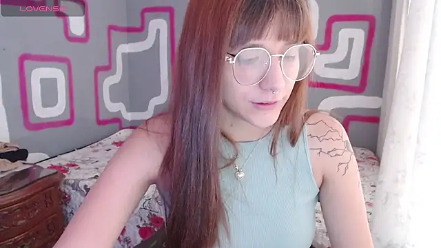 Snapshot of zara_erotik chatting on September 24, 2025, 11:24 am zara erotik online show from September 24, 2025, 11:24 am