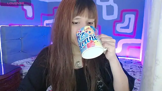 Snapshot of zara_erotik chatting on September 27, 2025, 11:37 am zara erotik online show from September 27, 2025, 11:37 am