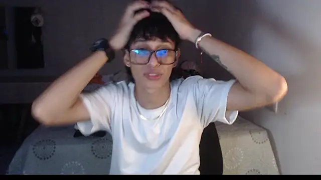 Snapshot of sung_yol chatting on September 21, 2025, 6:26 am sung yol online show from September 21, 2025, 6:26 am