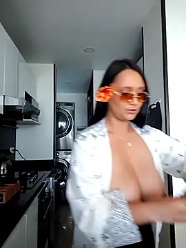 Esmeralda333 online show from October 3, 2025, 3:42 pm