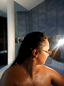 Esmeralda333 online show from November 9, 2025, 12:53 am