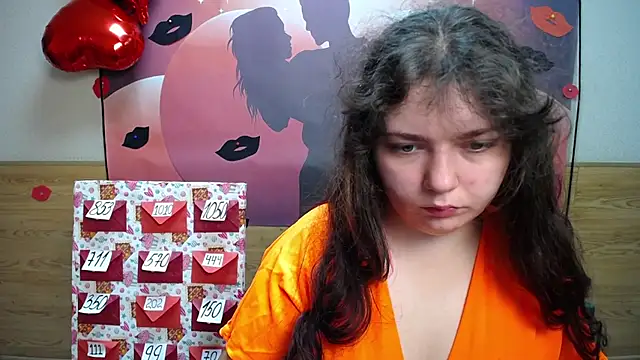 NeonilaLisova online show from September 12, 2025, 5:18 am