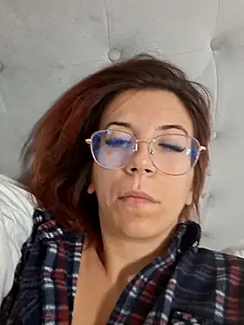 Snapshot of Anayssa_ chatting on September 28, 2025, 8:25 pm Anayssa  online show from September 28, 2025, 8:25 pm