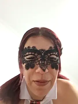 Snapshot of Anayssa_ chatting on October 5, 2025, 8:18 pm Anayssa  online show from October 5, 2025, 8:18 pm