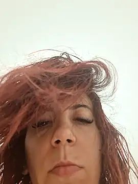 Snapshot of Anayssa_ chatting on October 17, 2025, 8:00 pm Anayssa  online show from October 17, 2025, 8:00 pm