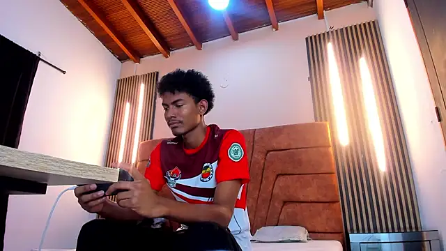 FYKMOR 1 online show from October 27, 2025, 4:27 am