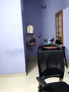 Snapshot of mallu-lover chatting on September 14, 2025, 5:39 am mallu-lover online show from September 14, 2025, 5:39 am