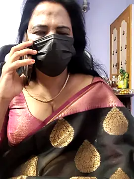 Snapshot of mallu-lover chatting on October 3, 2025, 5:04 am mallu-lover online show from October 3, 2025, 5:04 am