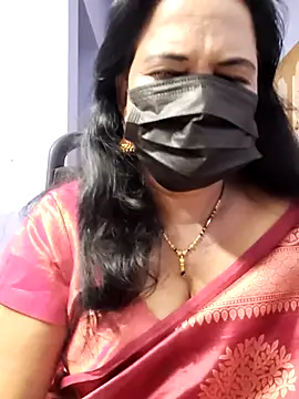 Snapshot of mallu-lover chatting on October 14, 2025, 12:44 am mallu-lover online show from October 14, 2025, 12:44 am