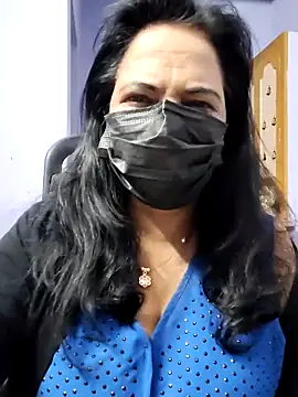 Snapshot of mallu-lover chatting on October 15, 2025, 12:55 am mallu-lover online show from October 15, 2025, 12:55 am