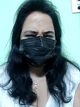 Snapshot of mallu-lover chatting on October 23, 2025, 12:21 am mallu-lover online show from October 23, 2025, 12:21 am