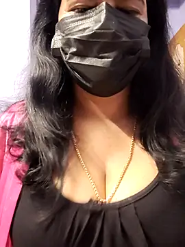 Snapshot of mallu-lover chatting on October 30, 2025, 1:40 am mallu-lover online show from October 30, 2025, 1:40 am