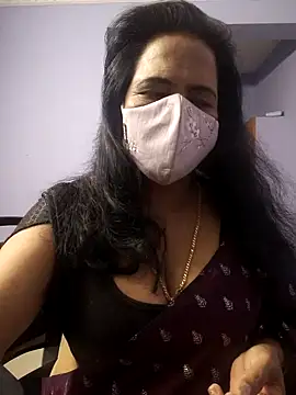 Snapshot of mallu-lover chatting on November 18, 2025, 12:09 pm mallu-lover online show from November 18, 2025, 12:09 pm