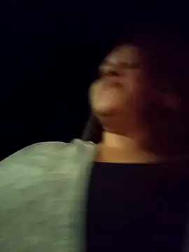 CloeStron online show from October 29, 2025, 1:41 am