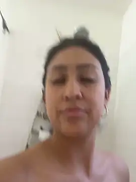 Sonnysoles online show from December 19, 2025, 10:06 pm