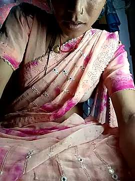 Snapshot of Sonam_pandeyji chatting on October 24, 2025, 2:35 pm Sonam pandeyji online show from October 24, 2025, 2:35 pm