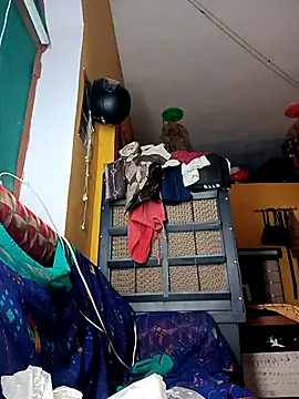 Snapshot of Sonam_pandeyji chatting on November 2, 2025, 3:03 pm Sonam pandeyji online show from November 2, 2025, 3:03 pm