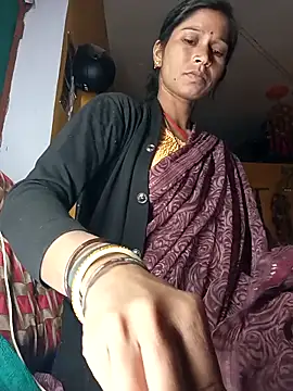 Snapshot of Sonam_pandeyji chatting on November 14, 2025, 2:05 pm Sonam pandeyji online show from November 14, 2025, 2:05 pm