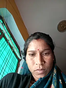 Snapshot of Sonam_pandeyji chatting on December 4, 2025, 6:34 am Sonam pandeyji online show from December 4, 2025, 6:34 am