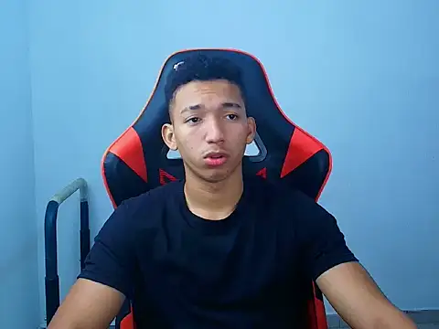 Snapshot of JuanchiT66 chatting on September 20, 2025, 3:18 am JuanchiT66 online show from September 20, 2025, 3:18 am