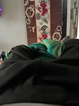 Snapshot of NoddingScorpion chatting on September 24, 2025, 12:08 pm NoddingScorpion online show from September 24, 2025, 12:08 pm