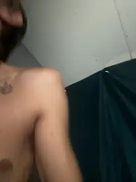 Snapshot of StoneyCam chatting on October 26, 2025, 9:31 pm StoneyCam online show from October 26, 2025, 9:31 pm