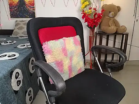 cool angell online show from December 18, 2025, 1:50 pm