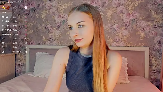 Snapshot of MagicCutie chatting on September 10, 2025, 8:36 am MagicCutie online show from September 10, 2025, 8:36 am