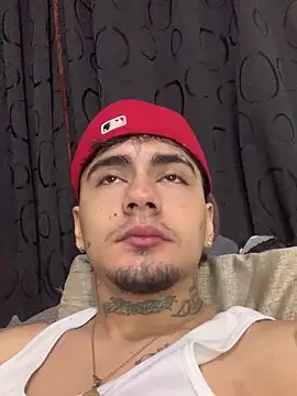 JamesDeker online show from November 19, 2025, 10:59 am