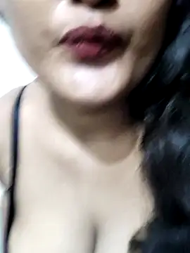 Cute pinkii online show from September 8, 2025, 7:57 pm