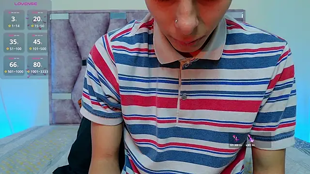 lana and liam  online show from September 19, 2025, 10:16 am