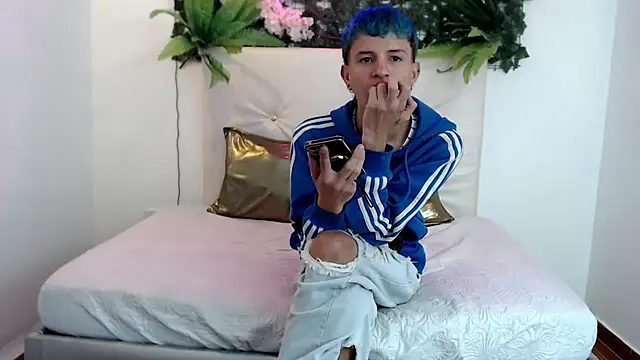 Snapshot of iam_lukas__ chatting on September 24, 2025, 3:10 am iam lukas online show from September 24, 2025, 3:10 am