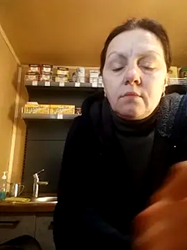 Snapshot of KimmyAghora chatting on December 16, 2025, 7:24 am KimmyAghora online show from December 16, 2025, 7:24 am