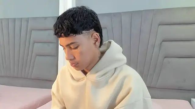 Denis Carpenter online show from November 15, 2025, 11:40 am