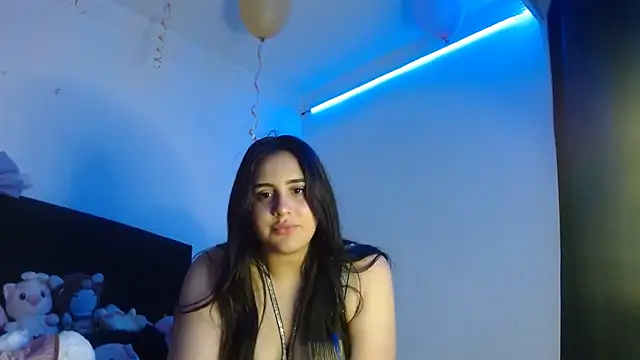 Electraweb 09 online show from December 18, 2025, 8:59 pm